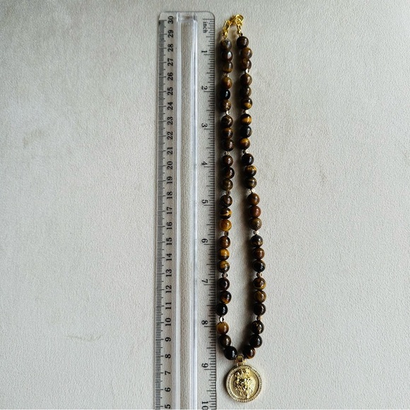 Genuine Tiger Eye Bead Necklace 18k Gold Plated Lion Pendant 18 Inches - Picture 15 of 17